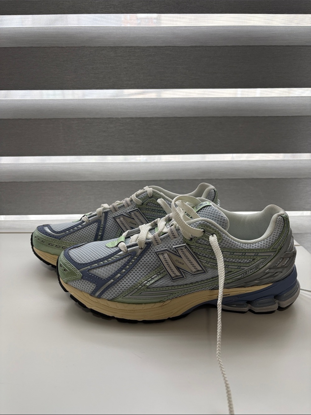 New Balance 1906 Men’s Blue/Grey/Green Sneakers